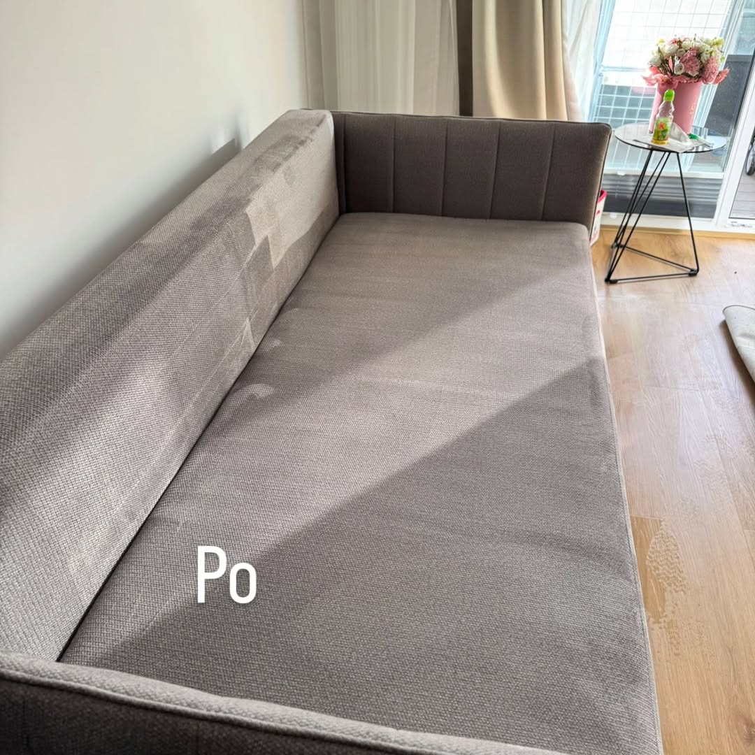 Myślisz, że Twój dywan lub kanapa są czyste 🤔Niestety… pozory często mylą.Woda, którą wylewamy